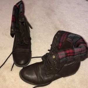 Aeropostale combat boots